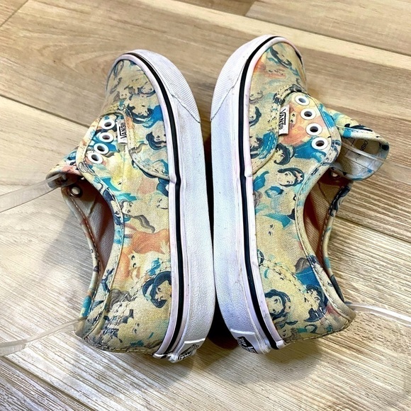 3/$15 Vans x Disney Multi Princess Print Limited Edition Sneakers - Picture 1 of 12